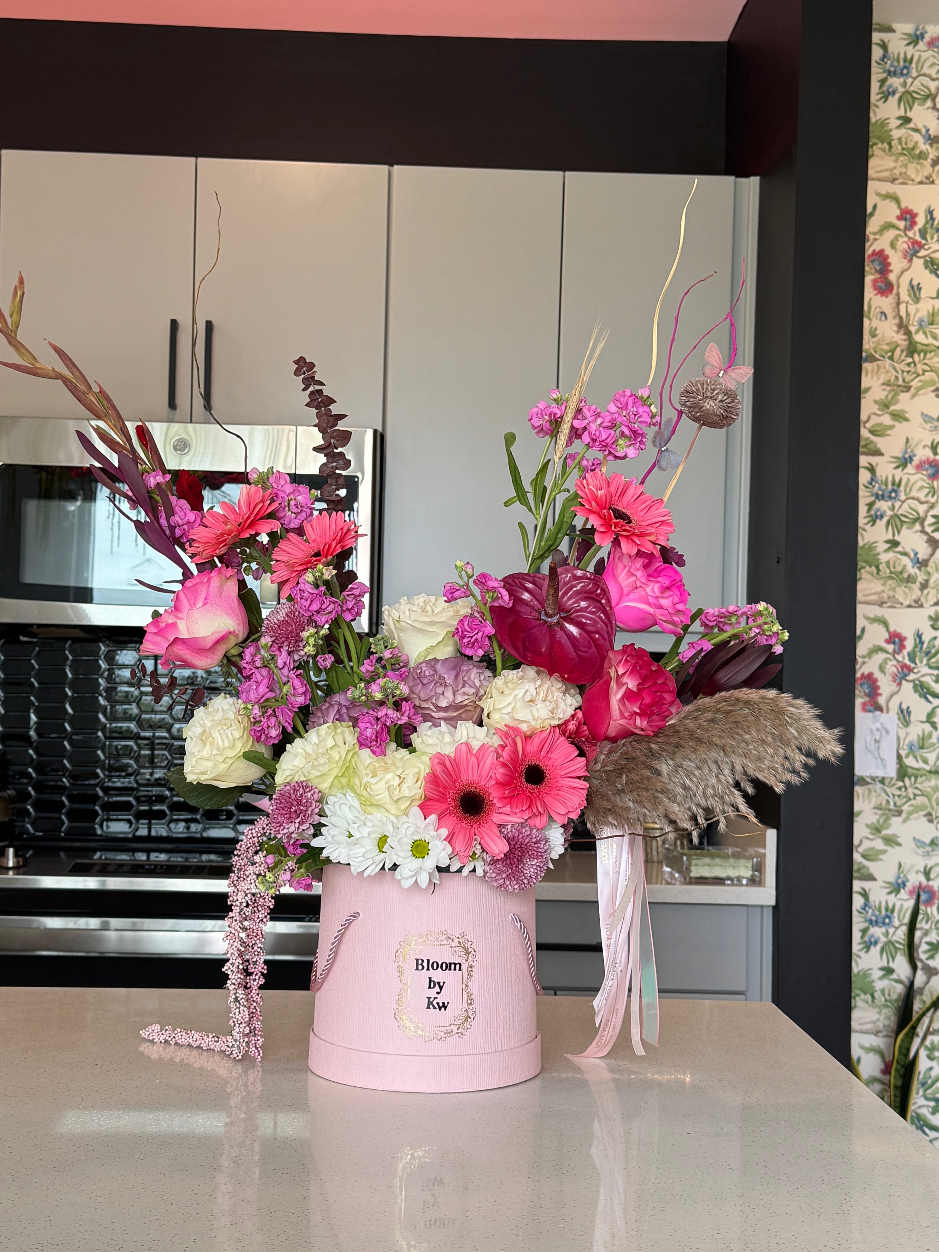 Rosé Luxe Bloom Centerpiece